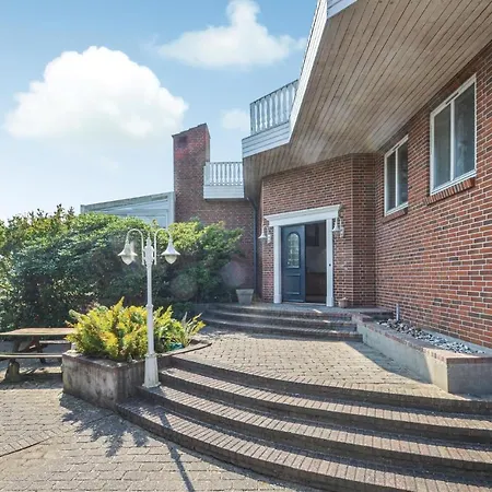 Lovely In With Kitchen * Fur