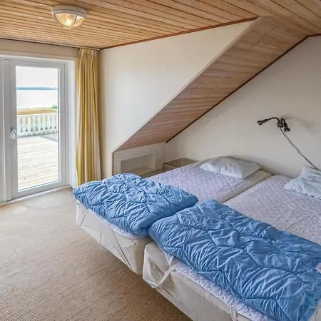 Holiday home Lovely In With Kitchen *